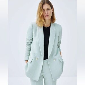 ZARA Textured Wave Blazer Oversized Mint Color Padded Shoulders Size M